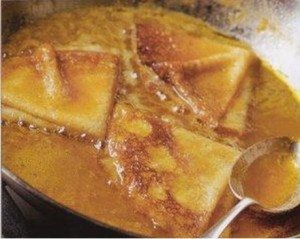 Prancūziški blyneliai „Crepe Siuzette“ (Prancūzijos kulinarinis paveldas)