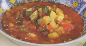 Pikantiška pomidorų sriuba su mėsa