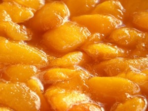 Uogienės iš persikų ir nektarinų
