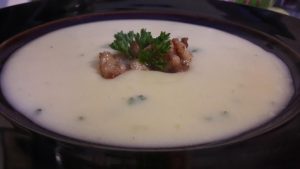 Bulvių ir garstyčių sriuba